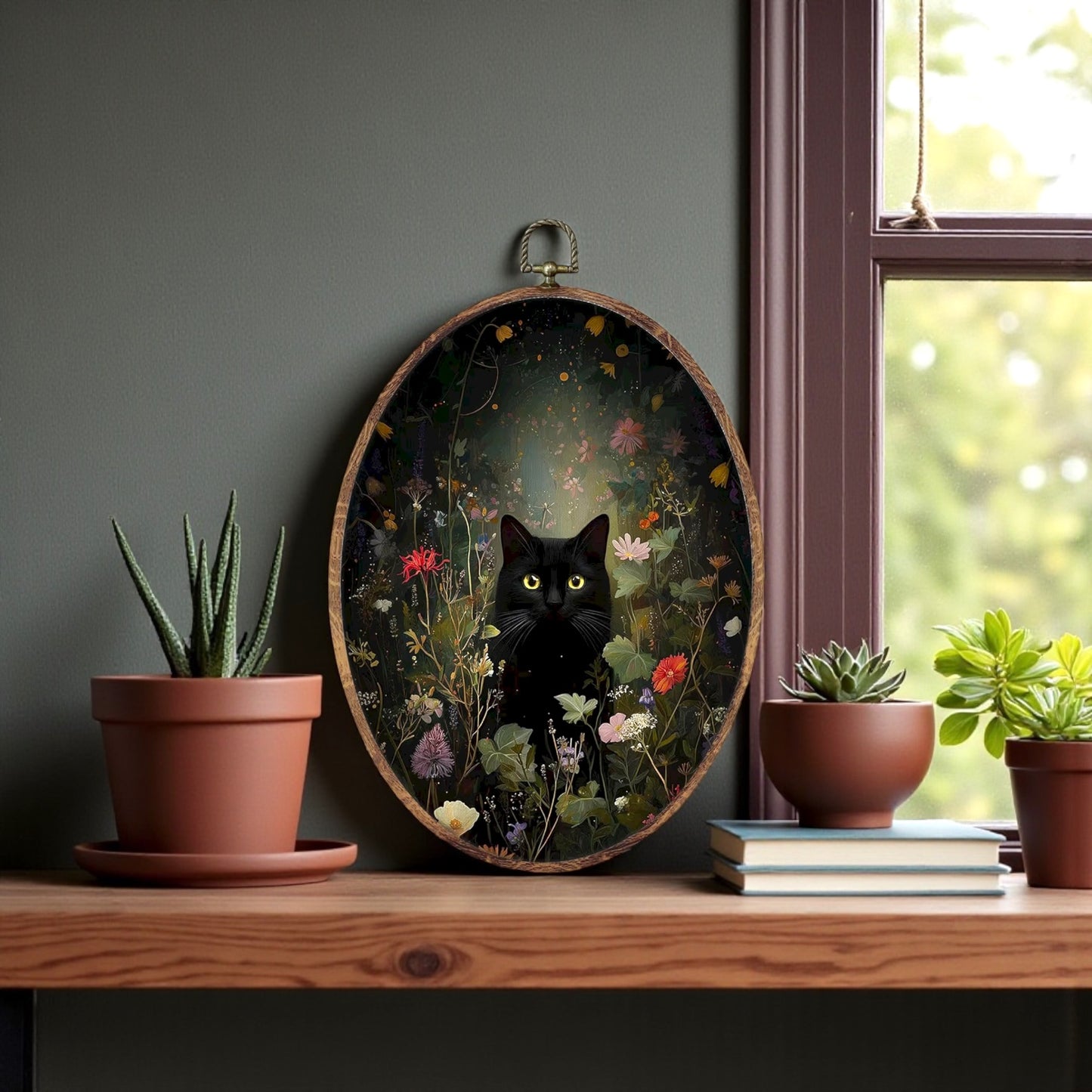 Canvas Animal Artwork: Oval Framed