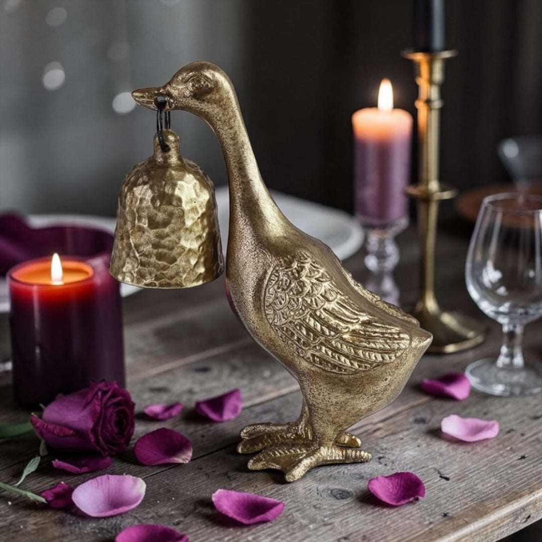 Handle-Free Candle Snuffer
