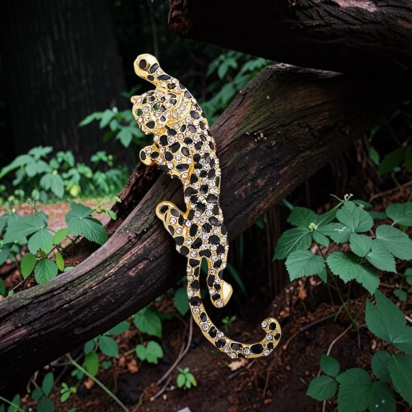 Climbing Leopard Rhinestone Brooch