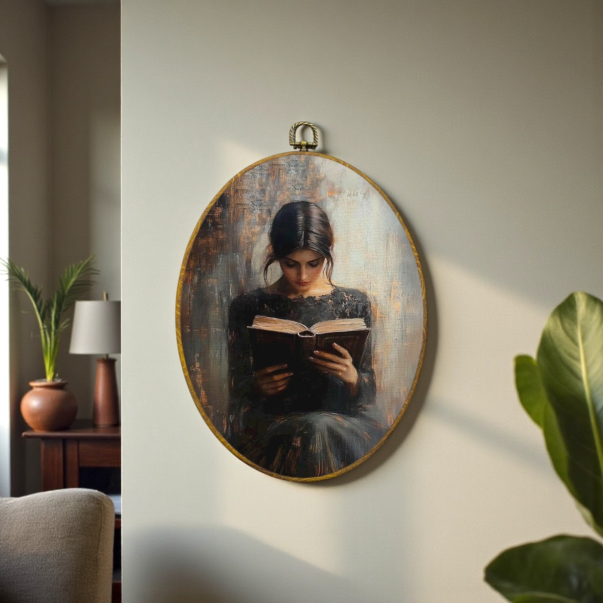 Canvas Artwork: Oval Framed