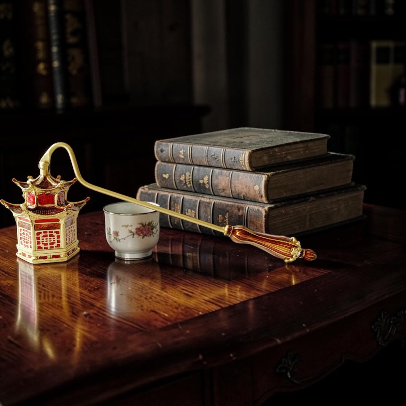Unique Style Candle Snuffer