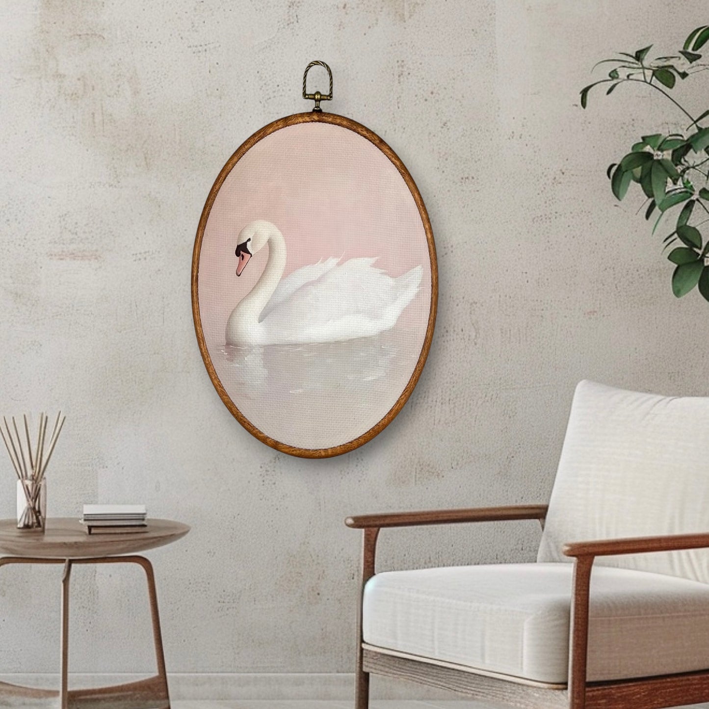 Canvas Animal Artwork: Oval Framed