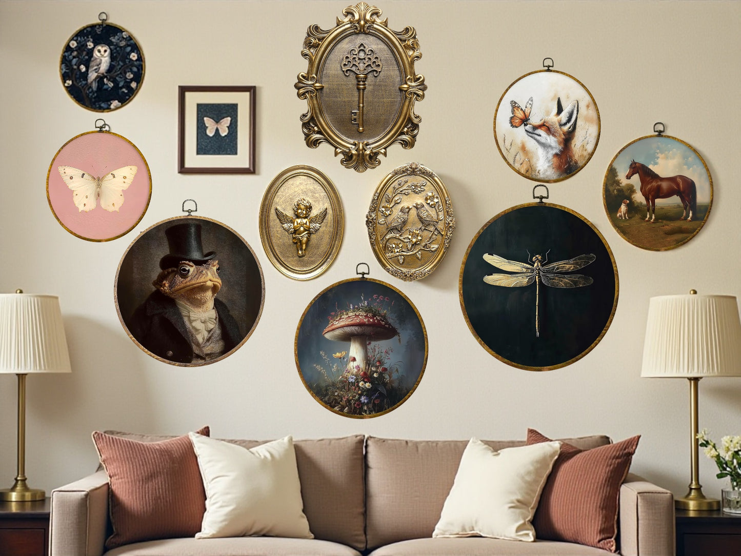 Canvas Animal Artwork: Round Framed